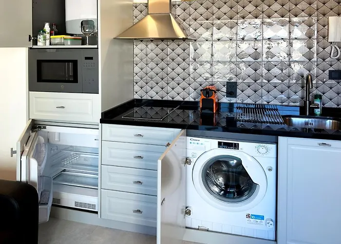 Garvey - Only Adults Apartment *